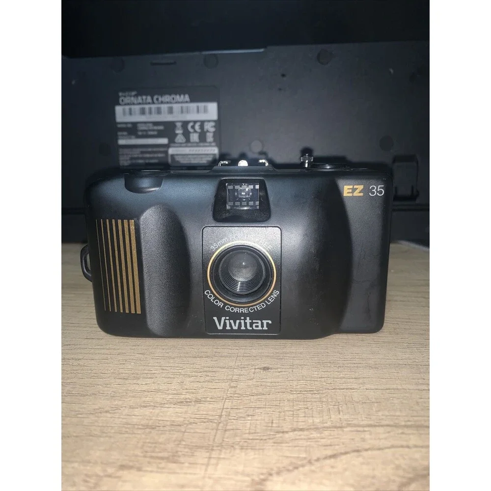 Vintage Vivitar EZ 35 35mm Film Point And Shoot Camera (Untested * READ)